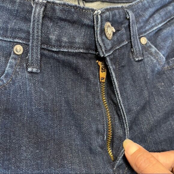 Levi’s Demi Curve Classic Capri Crop Jeans Size 6 / 28 - Picture 8 of 15